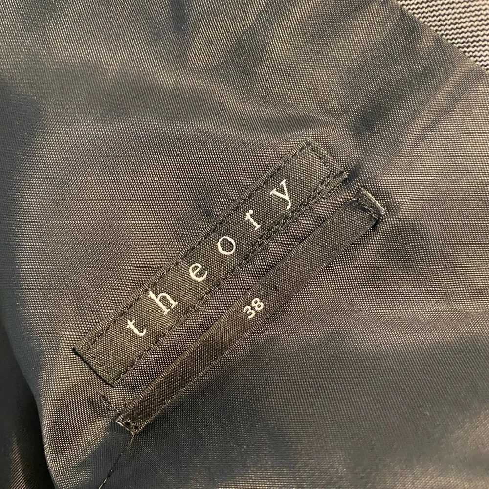 Theory Rodolf CF Grey Wool Two Button Single Breasted Blazer Size 38R